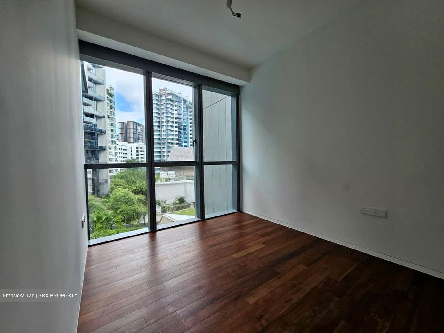Amber Park (D15), Condominium #566738291